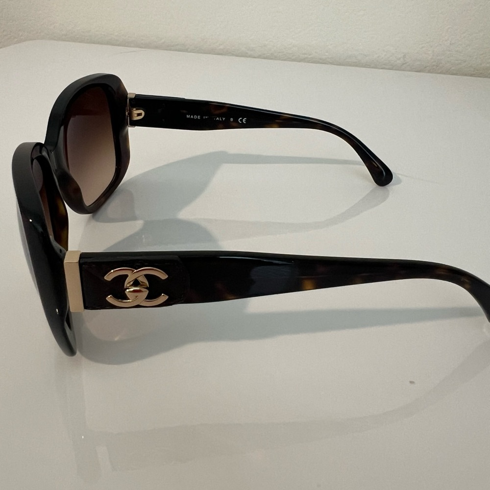 Chanel Sunglasses - Picture 4 of 13